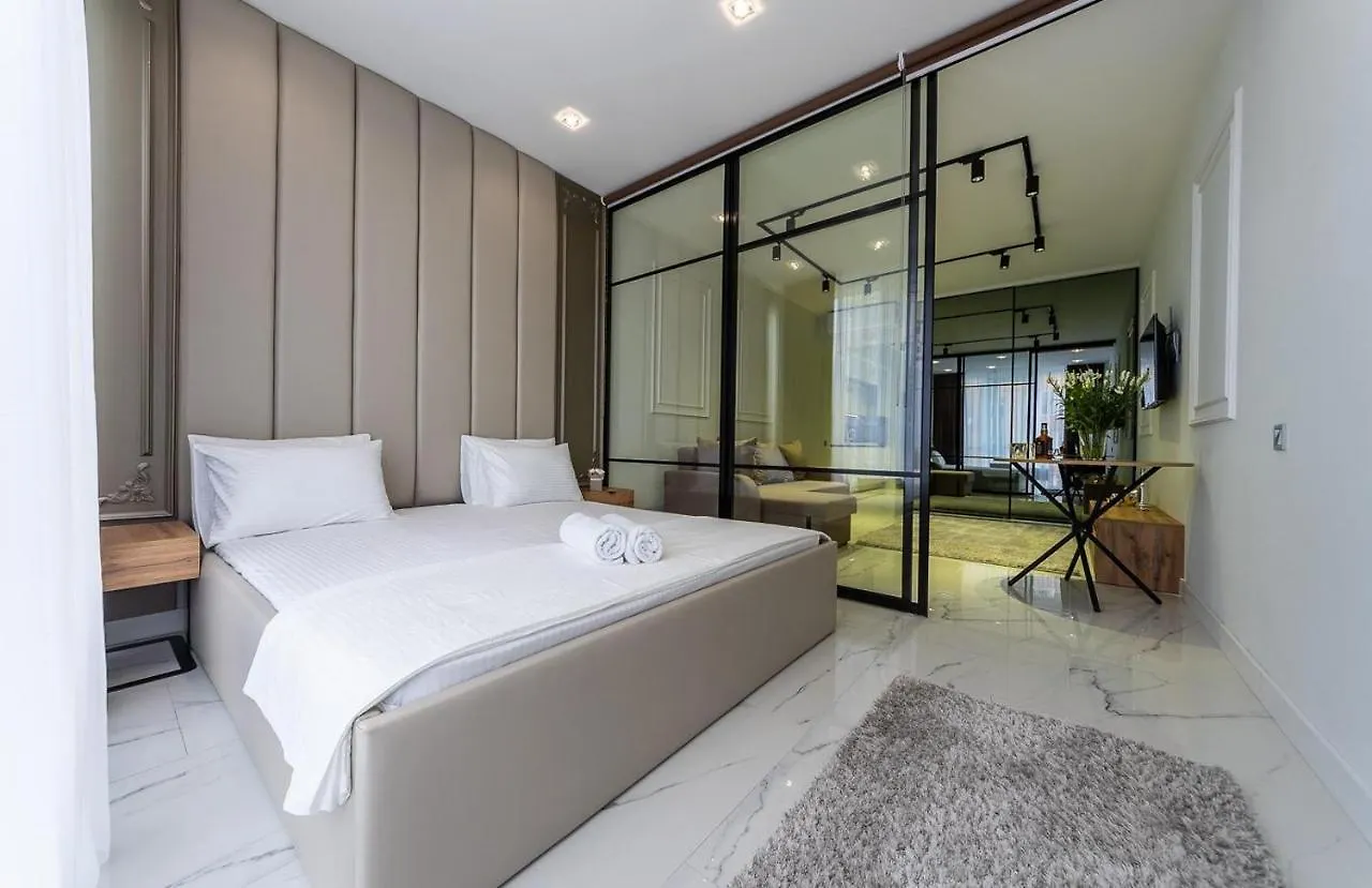 Apartmán Fashionable Apartments. Smartplaza Metro Minskaya. Obolon Kyjev Ukrajina